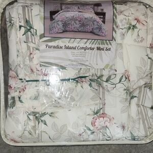 Paradise Island Floral Comforter Mini Set - White With Pink Flowers